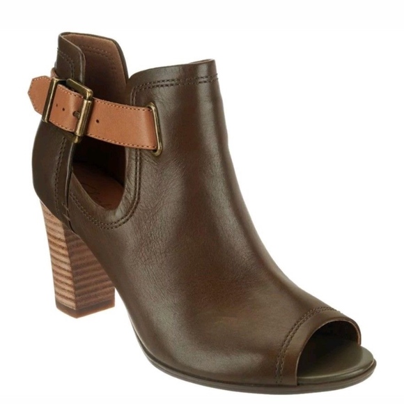 clarks open toe booties